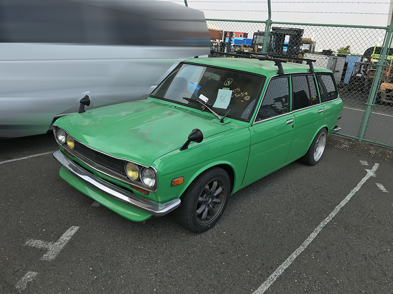 Direction Fly 【 ディレクション フライ 】 北米専売自動車専門 逆輸入自動車 アメ車 を 直輸入 お