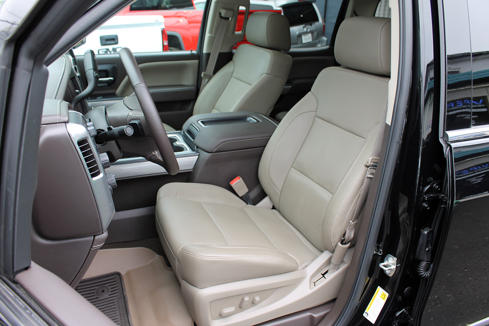 Direction Fly Inventory 【 2015 CHEVROLET SILVERADO CREW CAB LTZ 4WD 新車並行車  1オーナー V8 5.3L 】 ディレクションフライ アメ車・逆輸入車 在庫情報